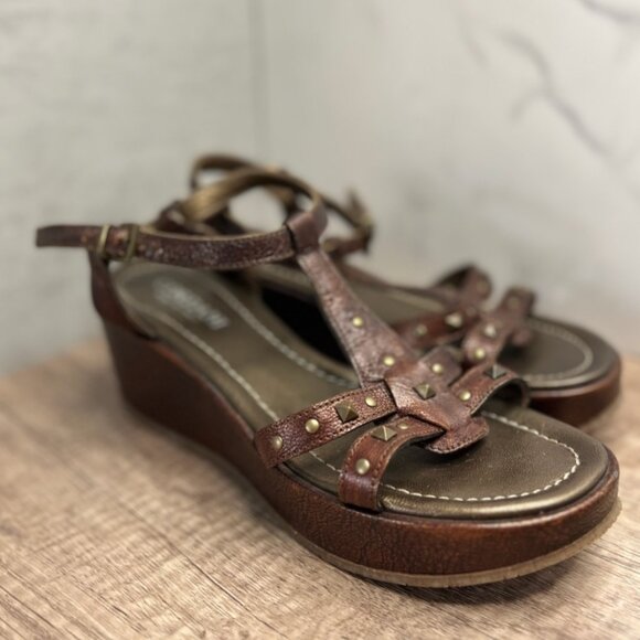 Cordani Platform Sandal - Picture 5 of 7